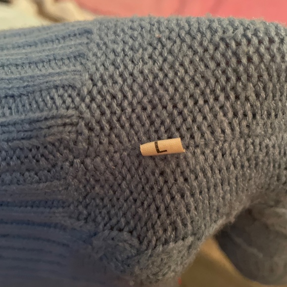 Soft, handmade top. - Picture 3 of 3